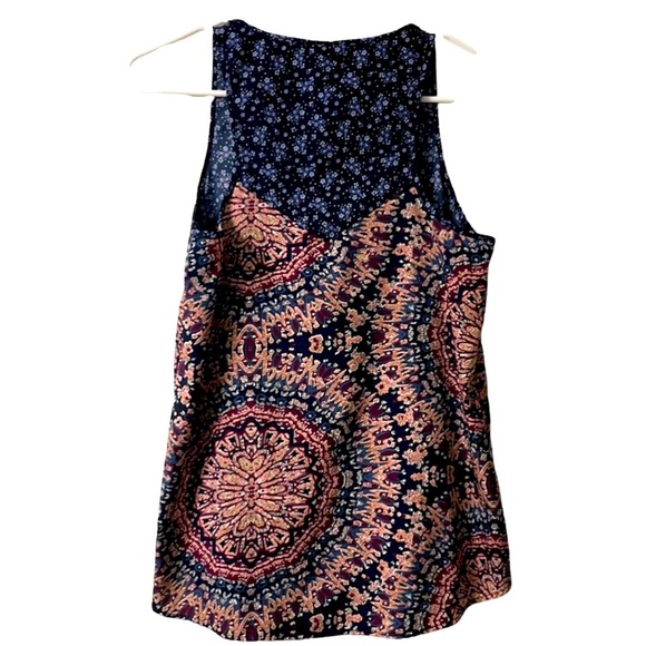 7 Tops $25/ Rue 21 Paisley Tank Top with Scoop Neck. Size Medium - Picture 4 of 5